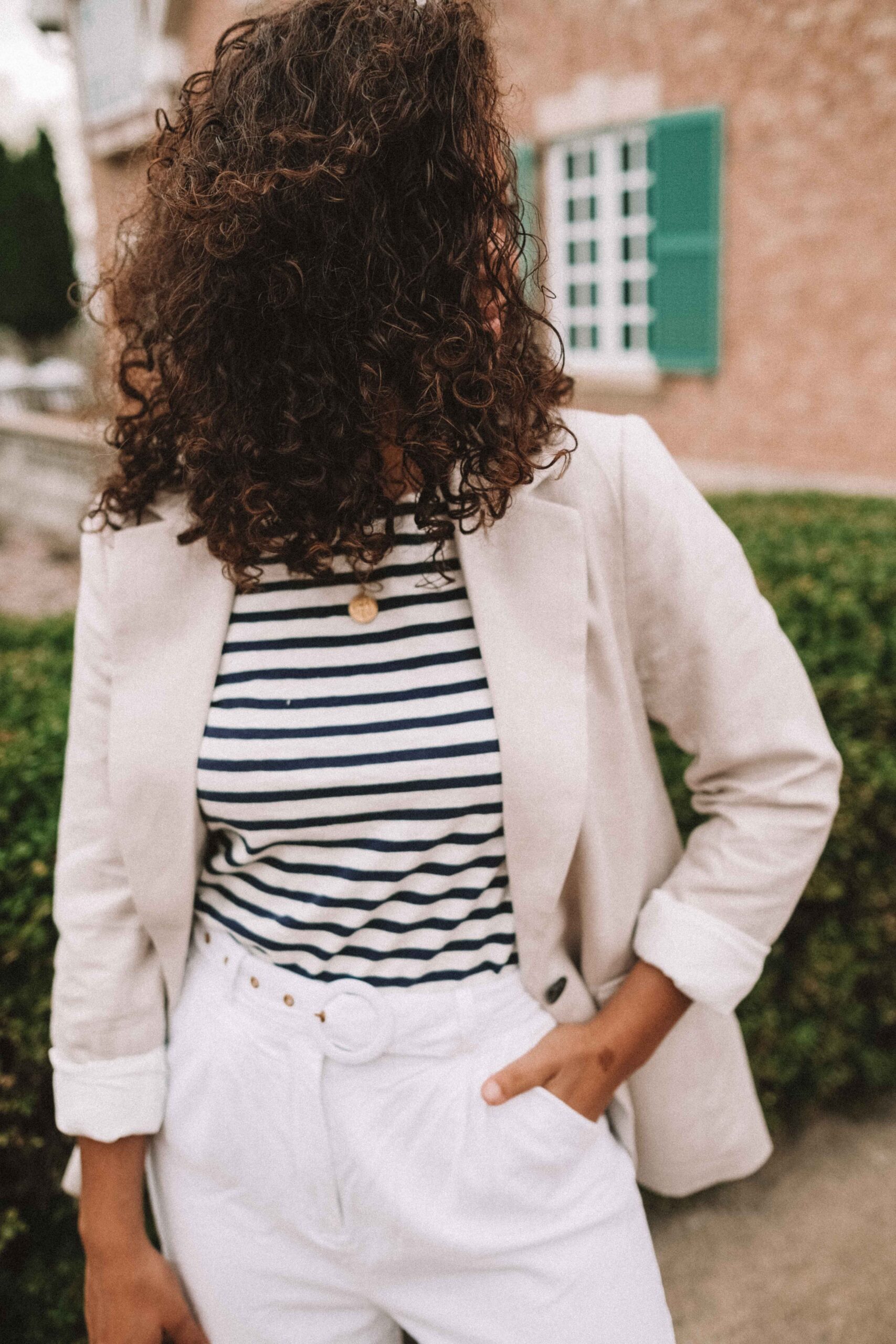 white linen pants outfit